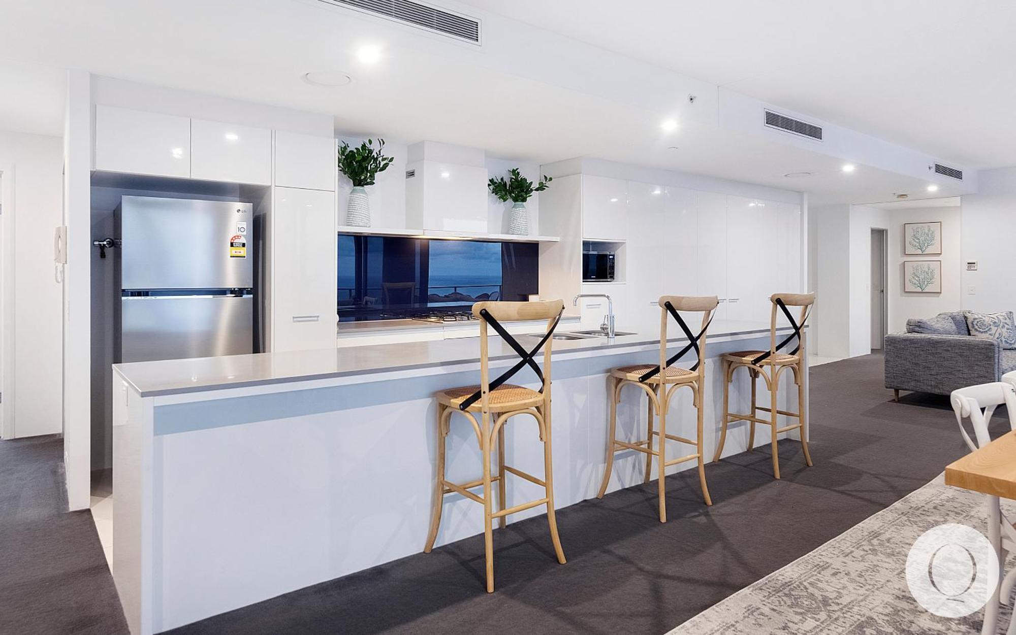 5 Bedroom Executive Sub Penthouse In The Heart Of Surfers With Full Ocean Views - Sleeps 12 - Circle On Cavill Amazing!! Gold Coast Dış mekan fotoğraf